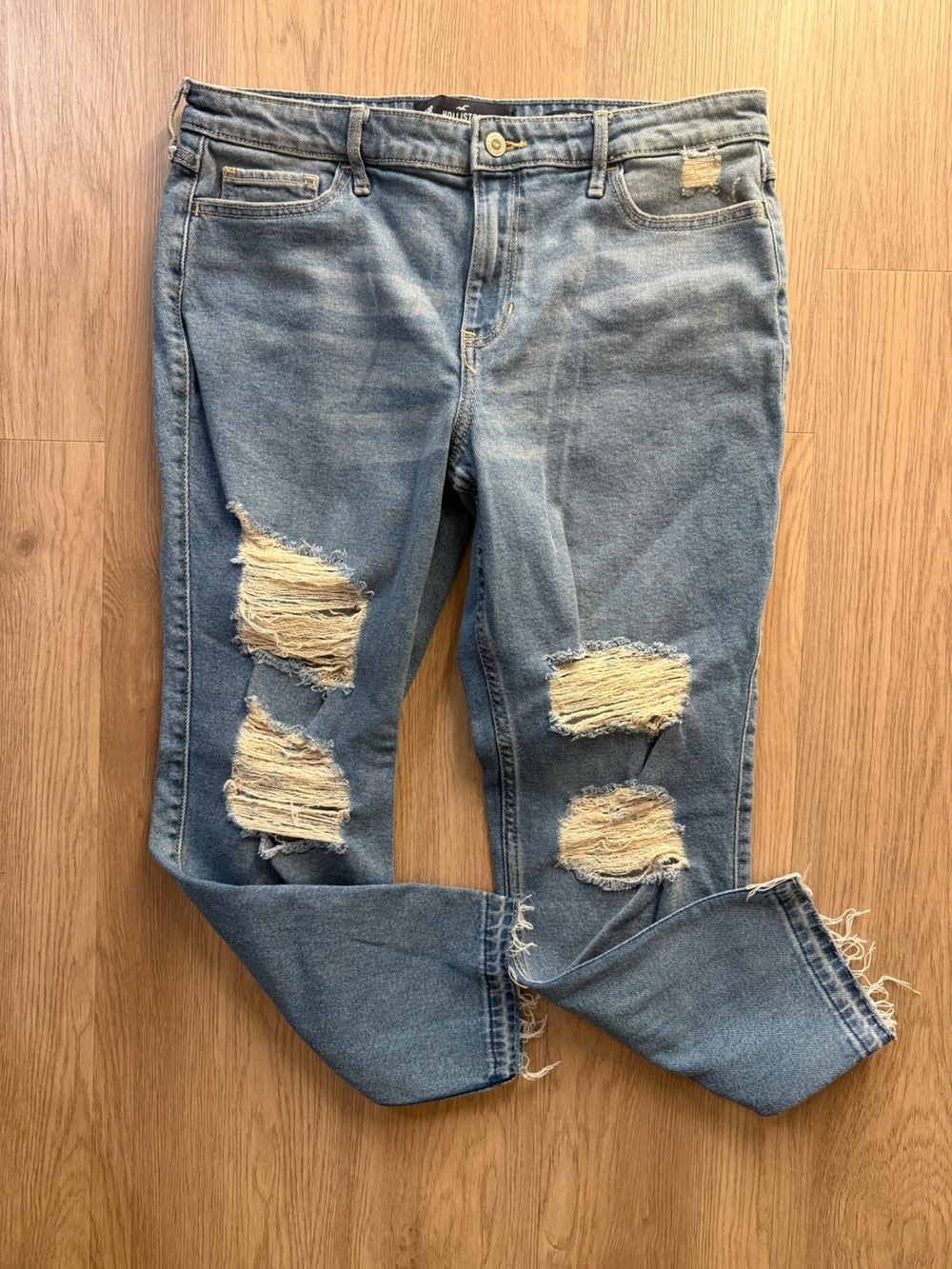 Hollister High Rise Super Skinny Crop Jeans (Size 13)